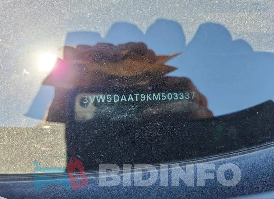3VW5DAAT9KM503337 Photo# 12