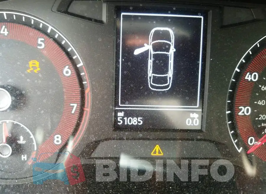 3VW6T7BU1KM181004 Photo# 8