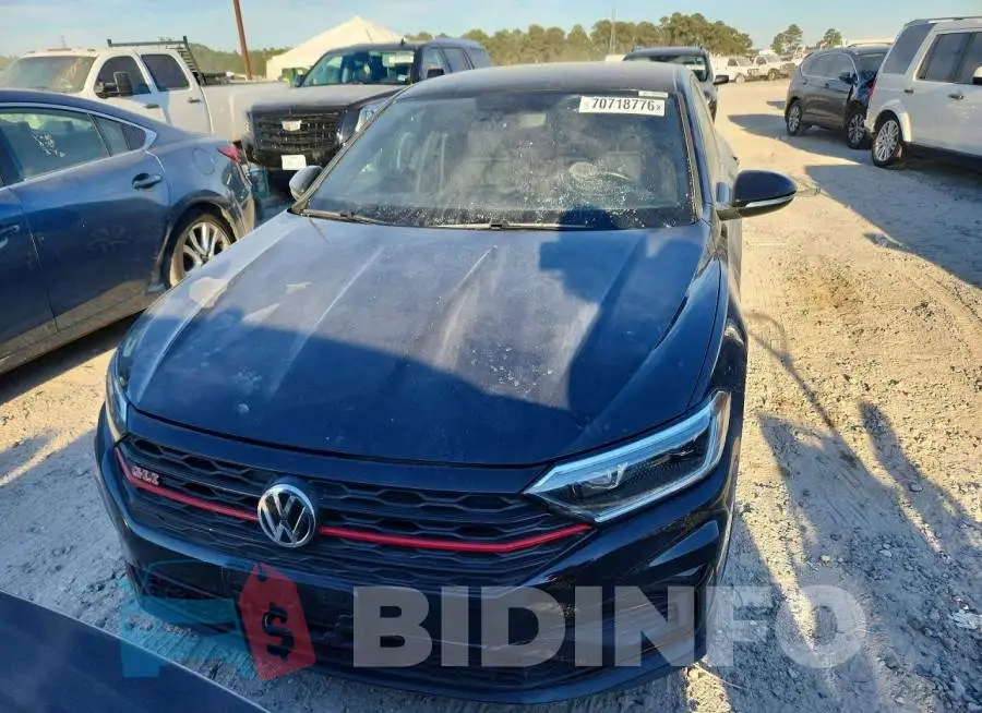 3VW6T7BU5MM037555 Photo# 5