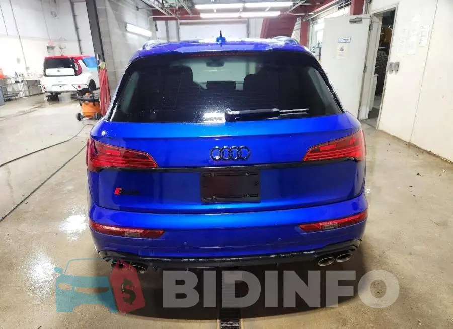 WA1C4BFYXP2157537 Photo# 6
