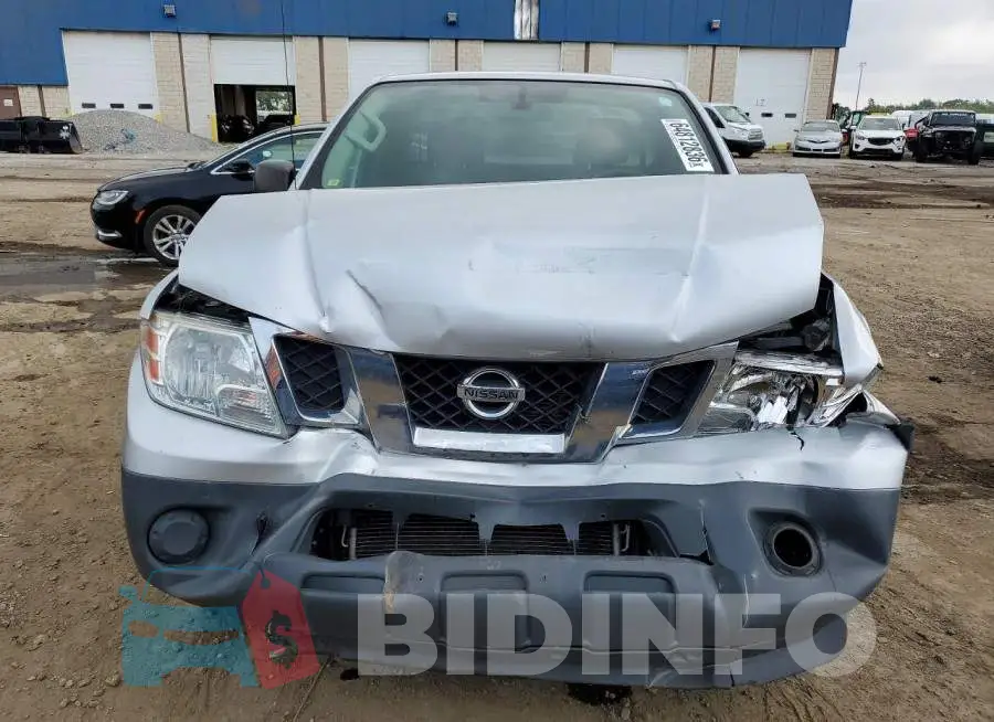 1N6BD0CT1JN717981 Photo# 5