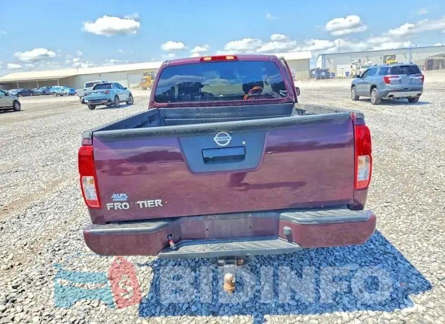 1N6BD0CT6JN703803 Photo# 6