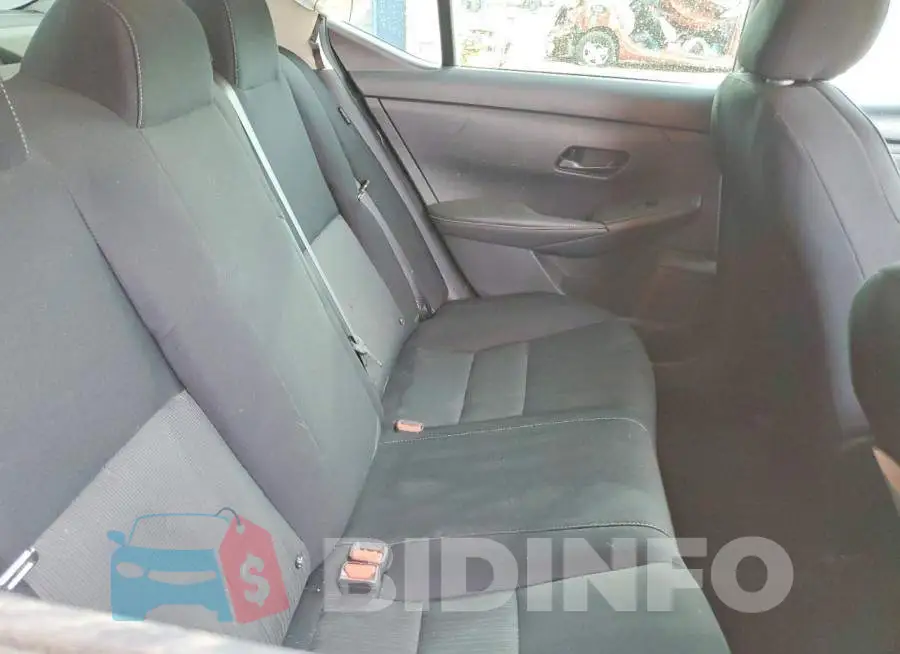 3N1AB8CV9RY211076 Photo# 10