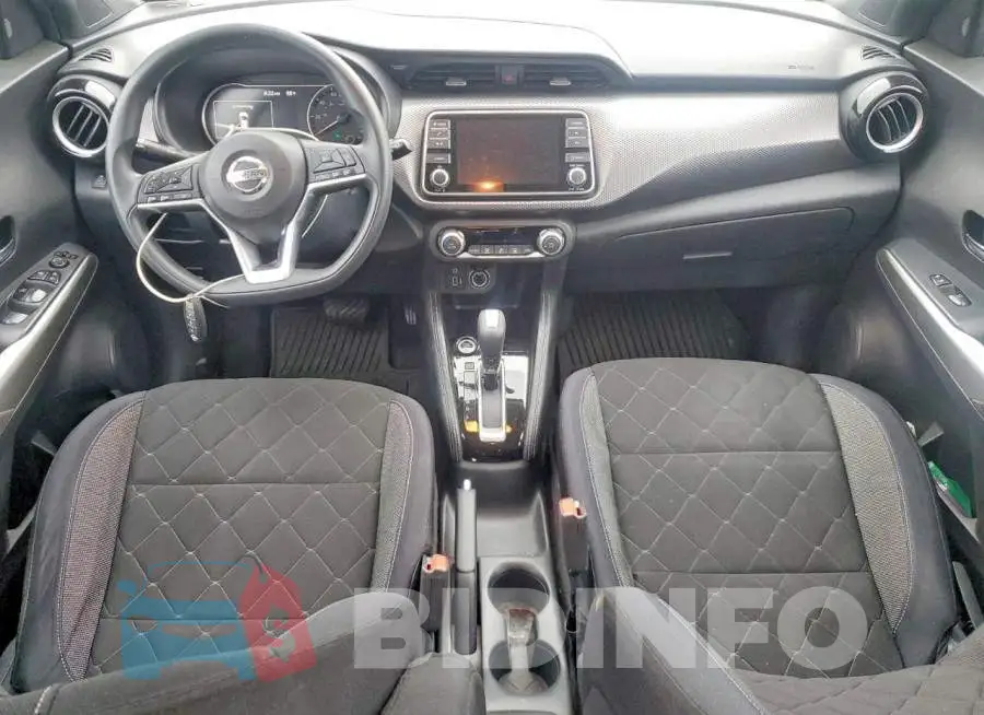 3N1CP5CU9JL508821 Photo# 8