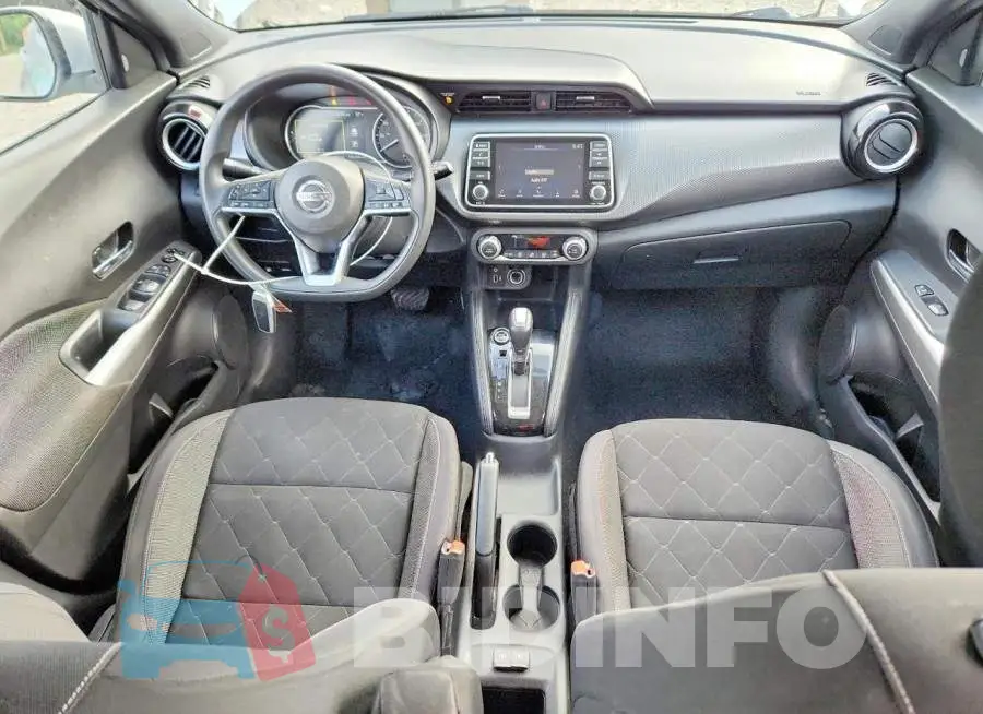 3N1CP5CU9KL545398 Photo# 8