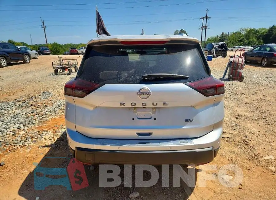 5N1BT3BA5RC750153 Photo# 6
