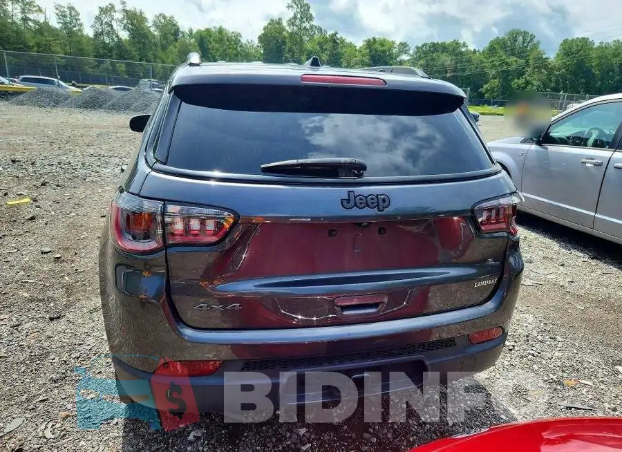 3C4NJDEB8MT561317 Photo# 6