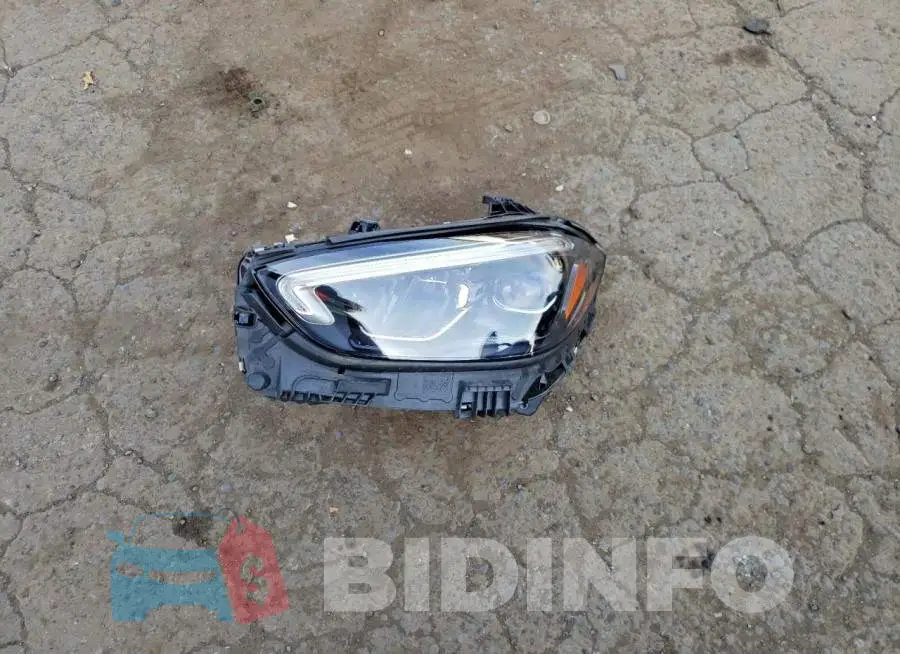 W1KAF4HB9SR269781 Photo# 12