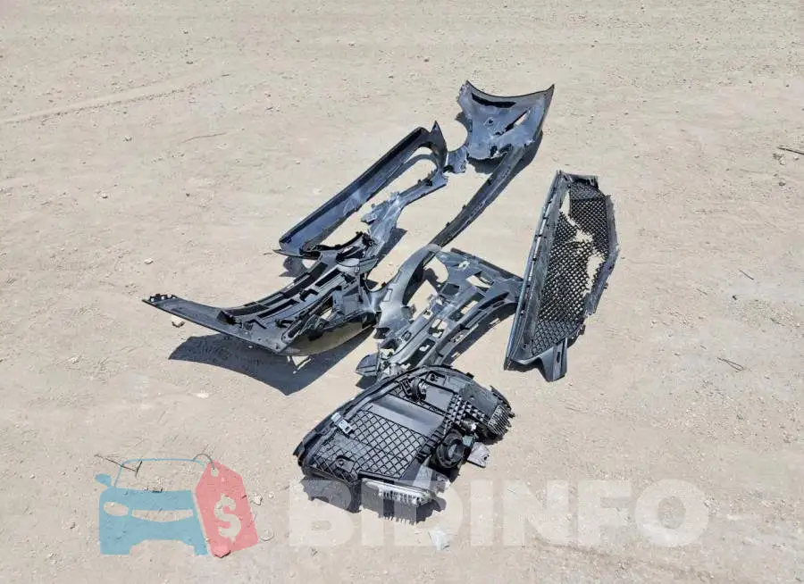WDDWF8DB0LR562019 Photo# 12