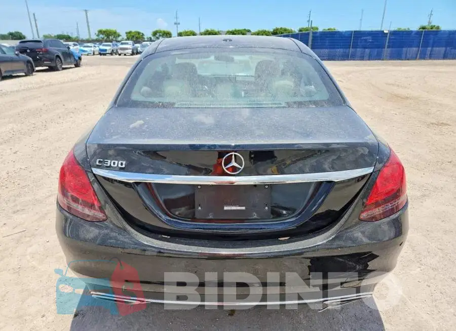 WDDWF8DB0LR562019 Photo# 6
