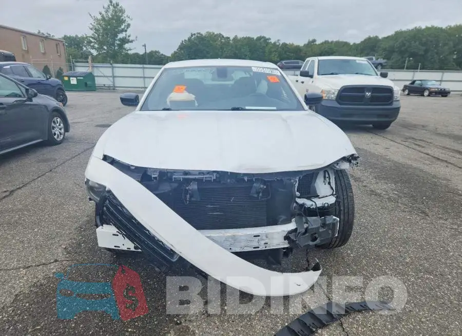 2C3CDXBG5PH571577 Photo# 5