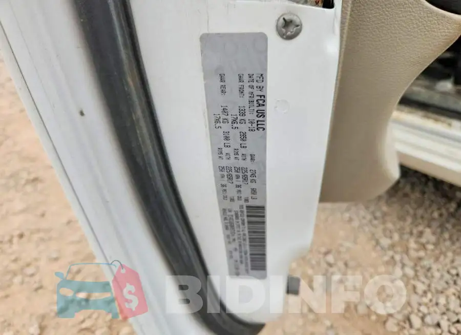2C4RDGBG6KR571614 Photo# 13