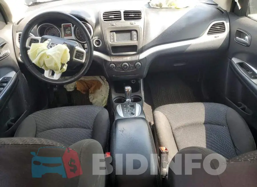 3C4PDCAB4JT519304 Photo# 8