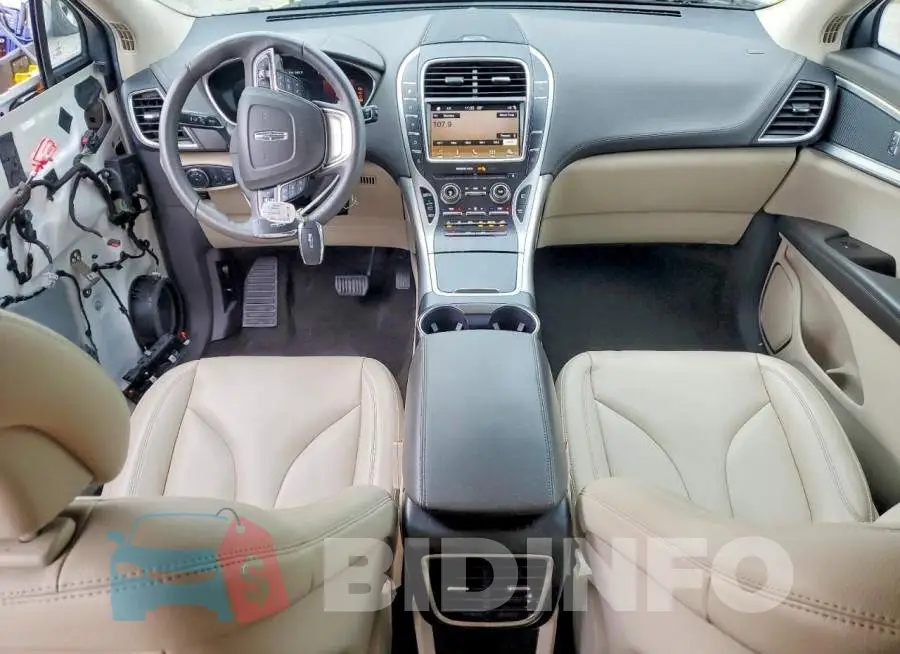 2LMPJ6J97KBL42574 Photo# 8