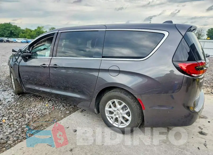 2C4RC1BGXPR522732 Photo# 2
