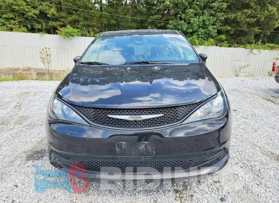 2C4RC1CG2NR145177 Photo# 5