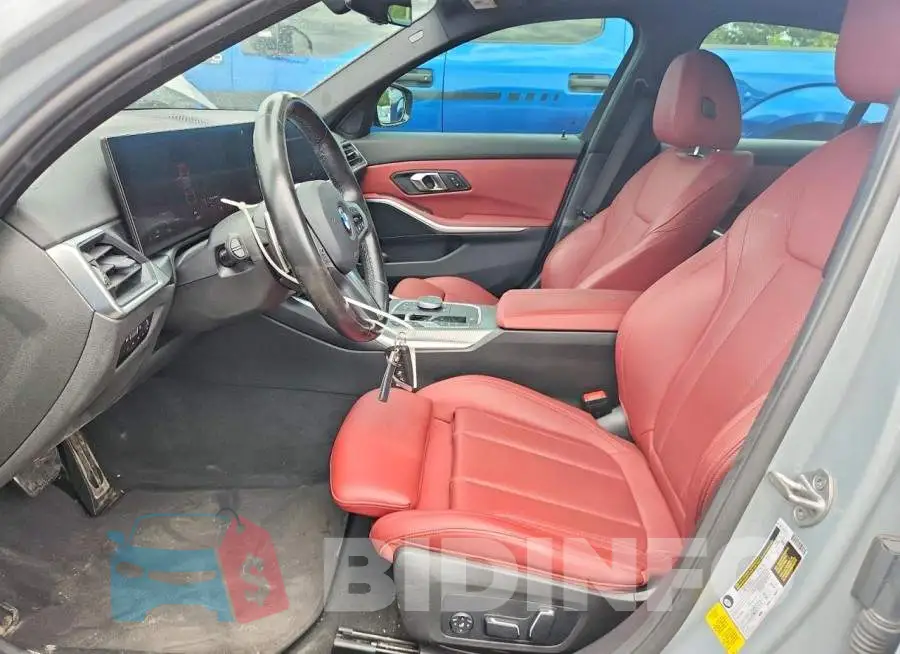 3MW69FF04R8D93687 Photo# 7