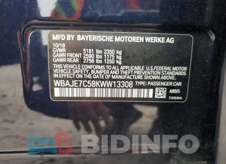 WBAJE7C58KWW13308 Photo# 13