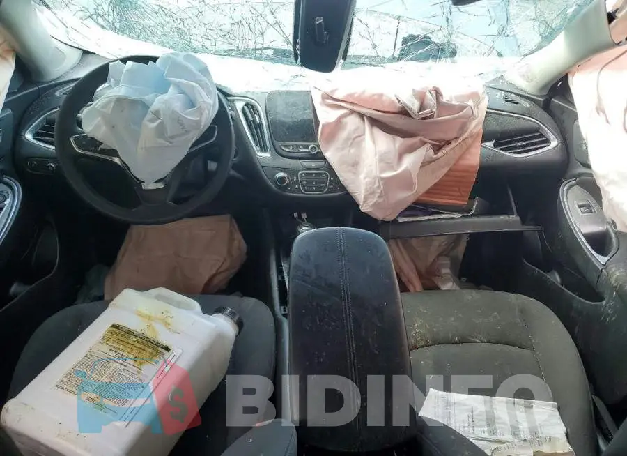 1G1ZD5ST1KF107969 Photo# 8