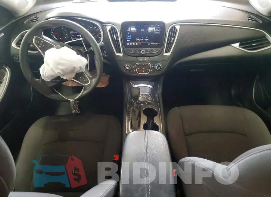 1G1ZD5ST3RF125710 Photo# 8