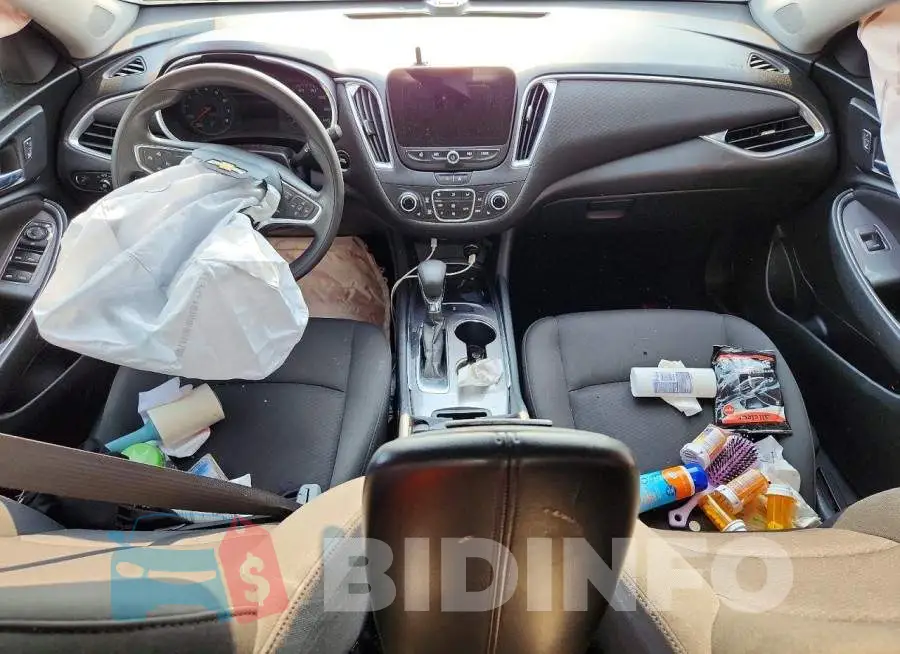 1G1ZD5ST8MF011727 Photo# 8