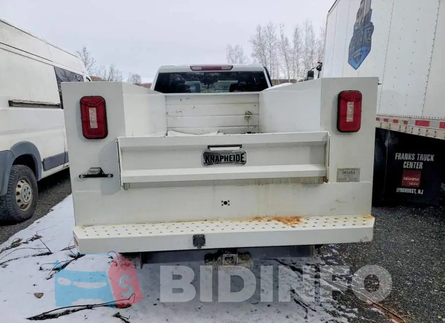 1GB4YLE70RF452319 Photo# 6
