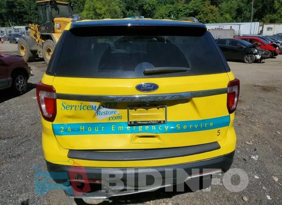 1FM5K8D88JGA51135 Photo# 6