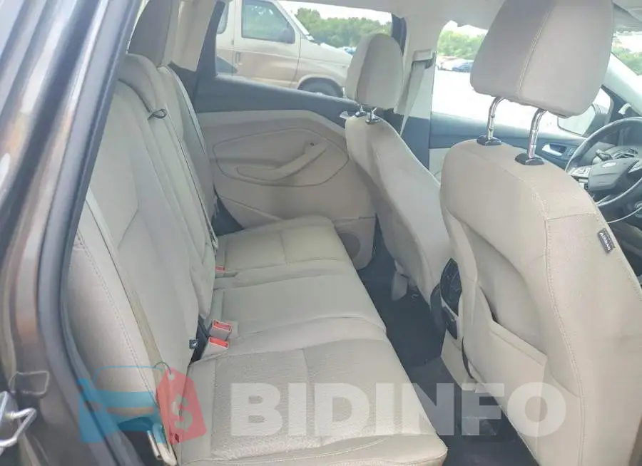 1FMCU9GD5HUD32806 Photo# 11