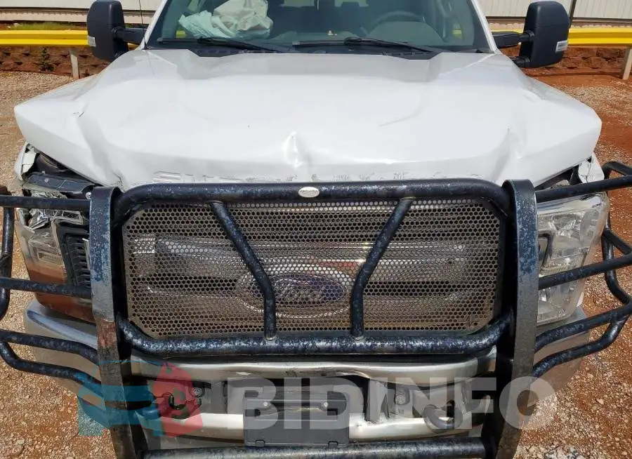 1FT7W2BT9HED86884 Photo# 12