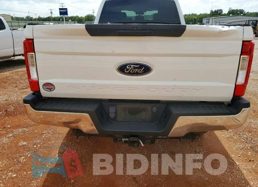 1FT7W2BT9HED86884 Photo# 10