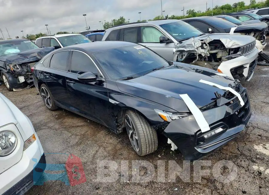 1HGCV1F32KA170798 Photo# 4