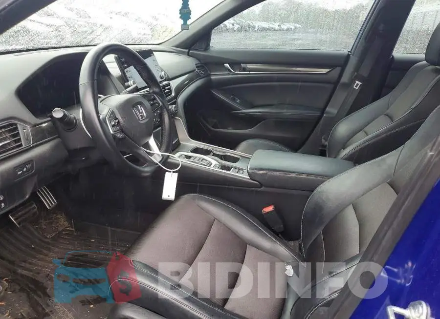 1HGCV2F38JA023857 Photo# 7
