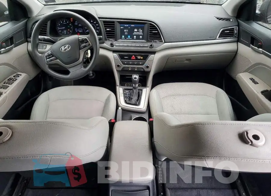 5NPD84LF6HH052068 Photo# 8