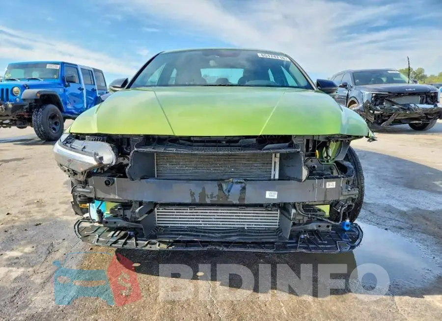 KMHLR4DF8RU810342 Photo# 5