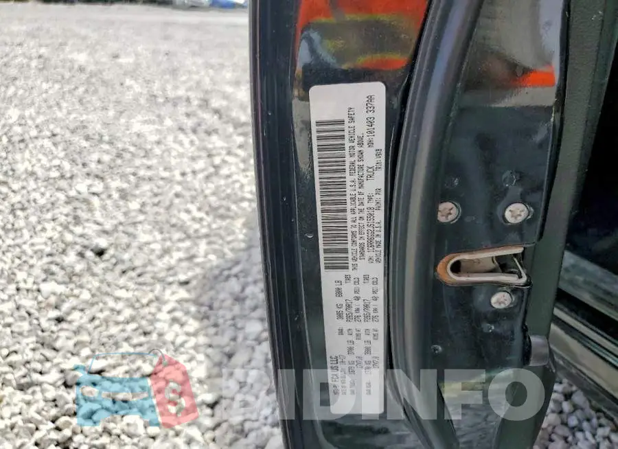 1C6RR6GG2JS155018 Photo# 13