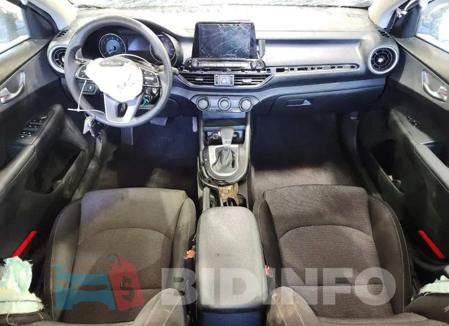 3KPF24AD1PE567252 Photo# 8