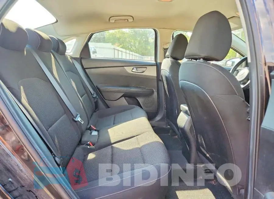 3KPF24AD7ME360179 Photo# 10