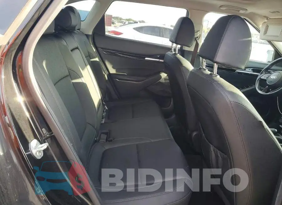 KNDERCAA3M7176915 Photo# 11