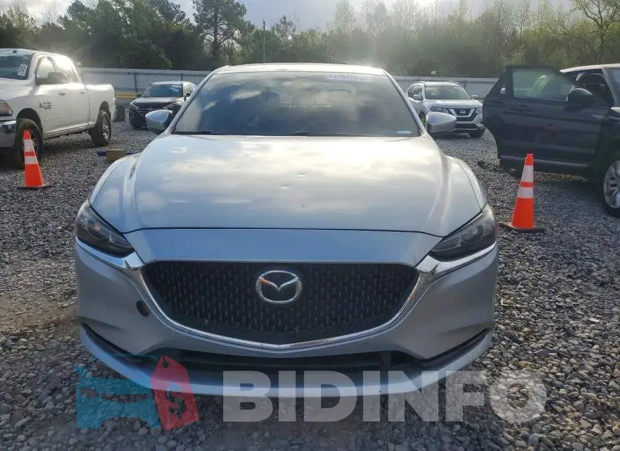 JM1GL1VMXJ1318730 Photo# 5