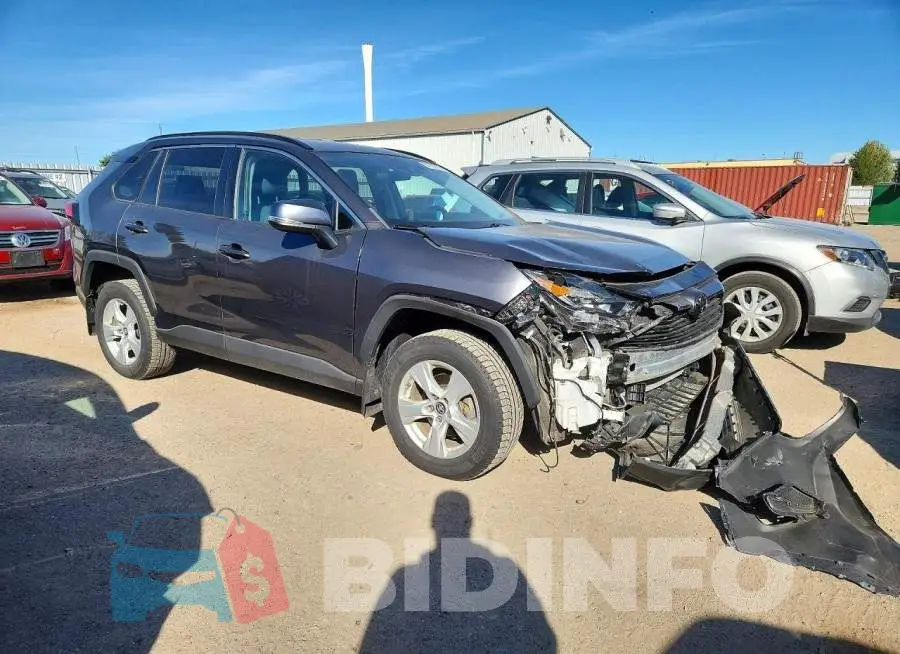 2T3B1RFV4KW014155 Photo# 4
