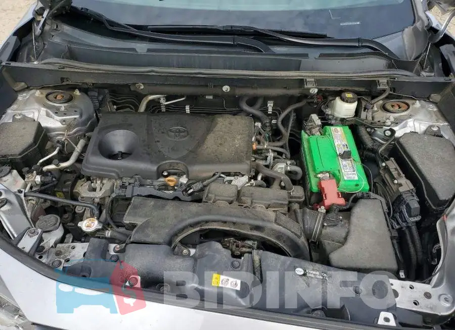 2T3P1RFV0MC141138 Photo# 12