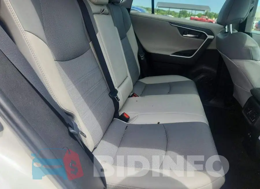 4T3D6RFV8LU003154 Photo# 11
