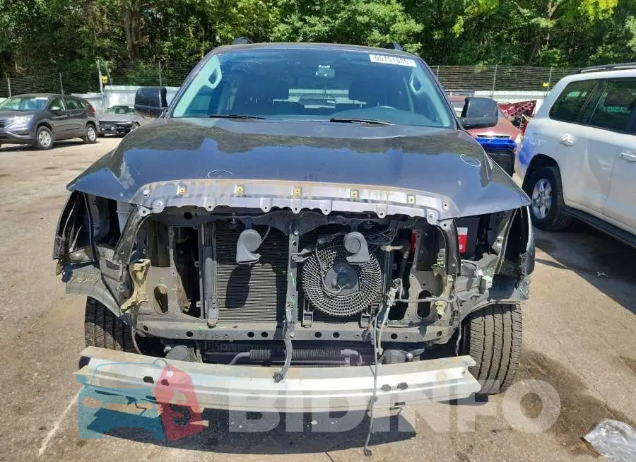 5TDBY5G12JS159940 Photo# 5
