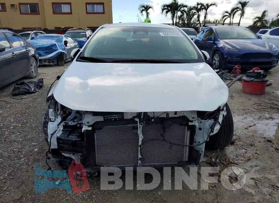 5YFB4MDE2RP164797 Photo# 5