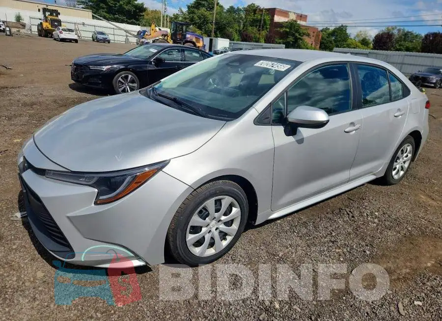 5YFB4MDE9RP179135 Photo# 1