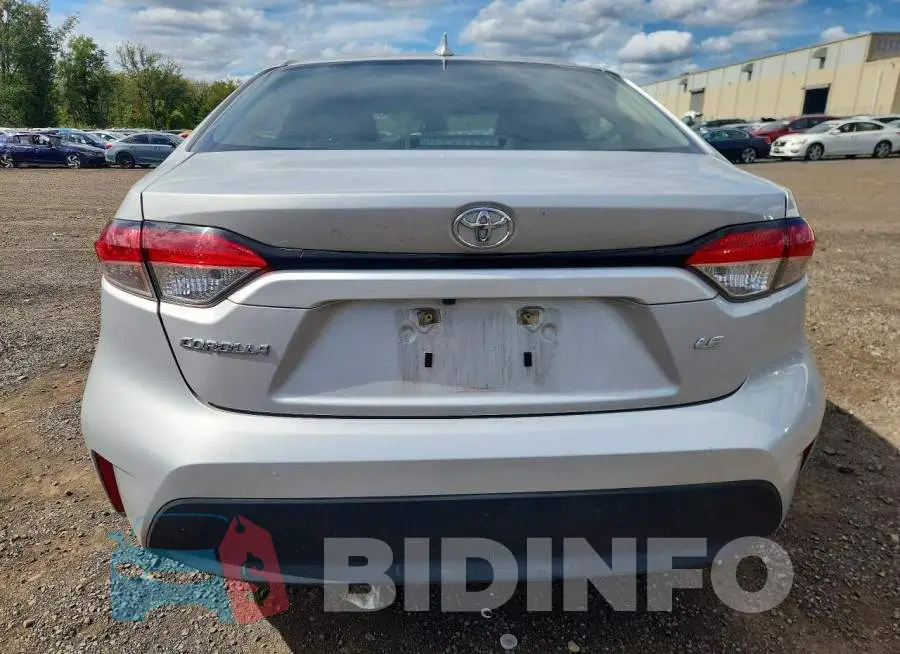 5YFB4MDE9RP179135 Photo# 6