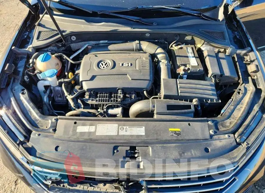 1VWDT7A38HC069648 Photo# 11