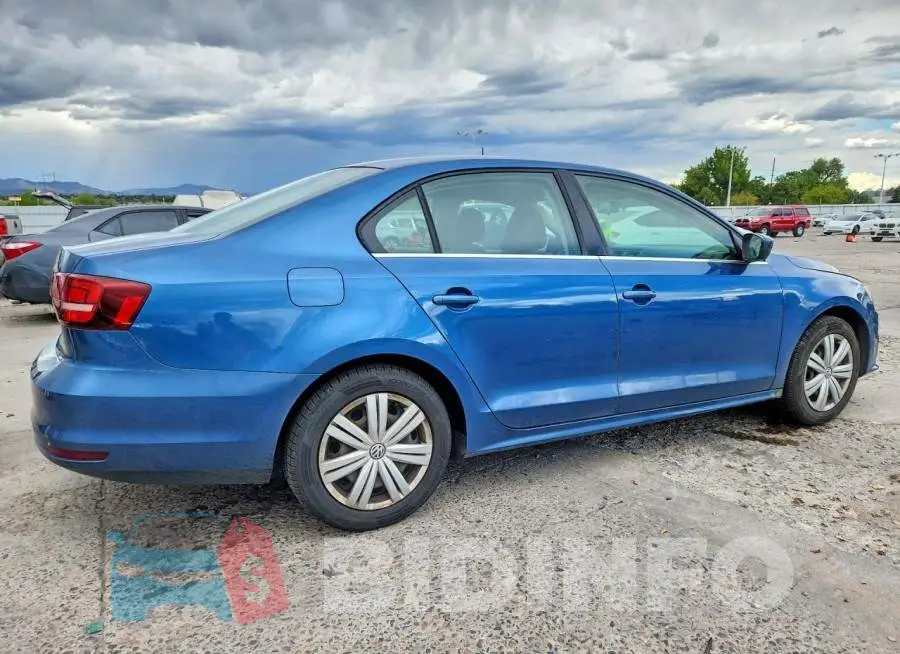 3VW167AJ5HM326921 Photo# 3
