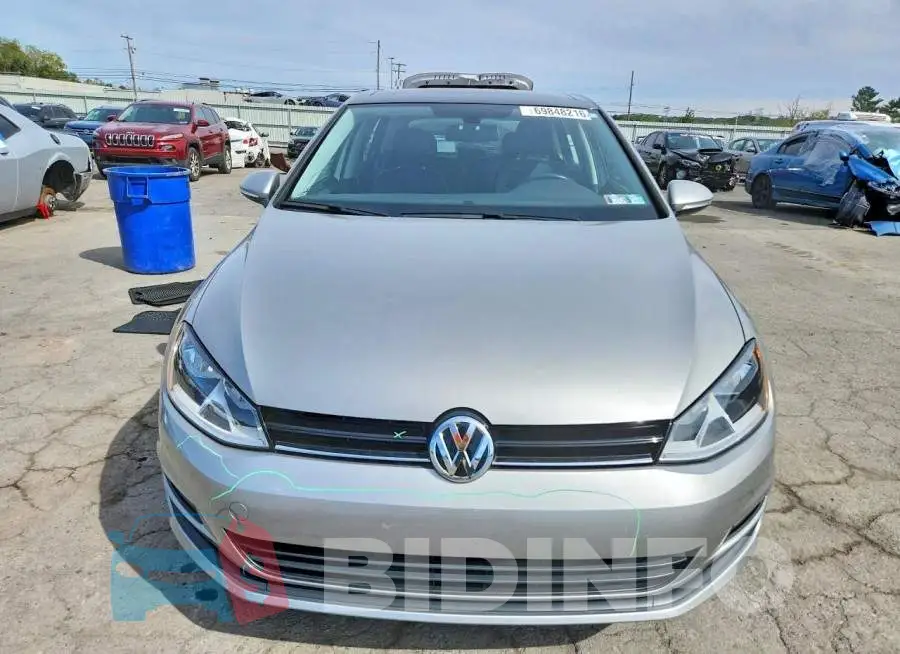 3VW217AU6HM040427 Photo# 5