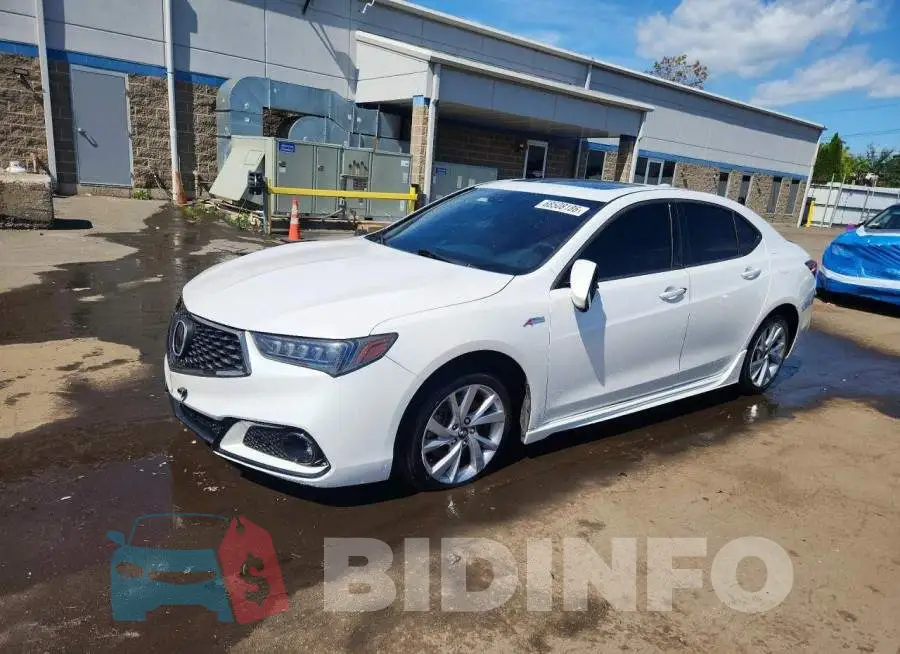 19UUB2F62KA003760 Photo# 1